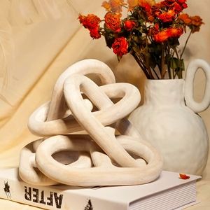 Wood chain link decor